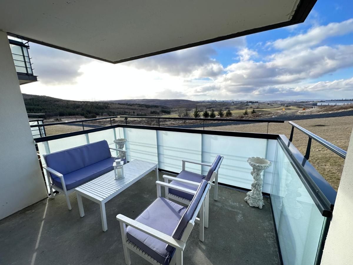 Modern 2 Bedroom Apartment In Kopavogur ريكيافيك المظهر الخارجي الصورة