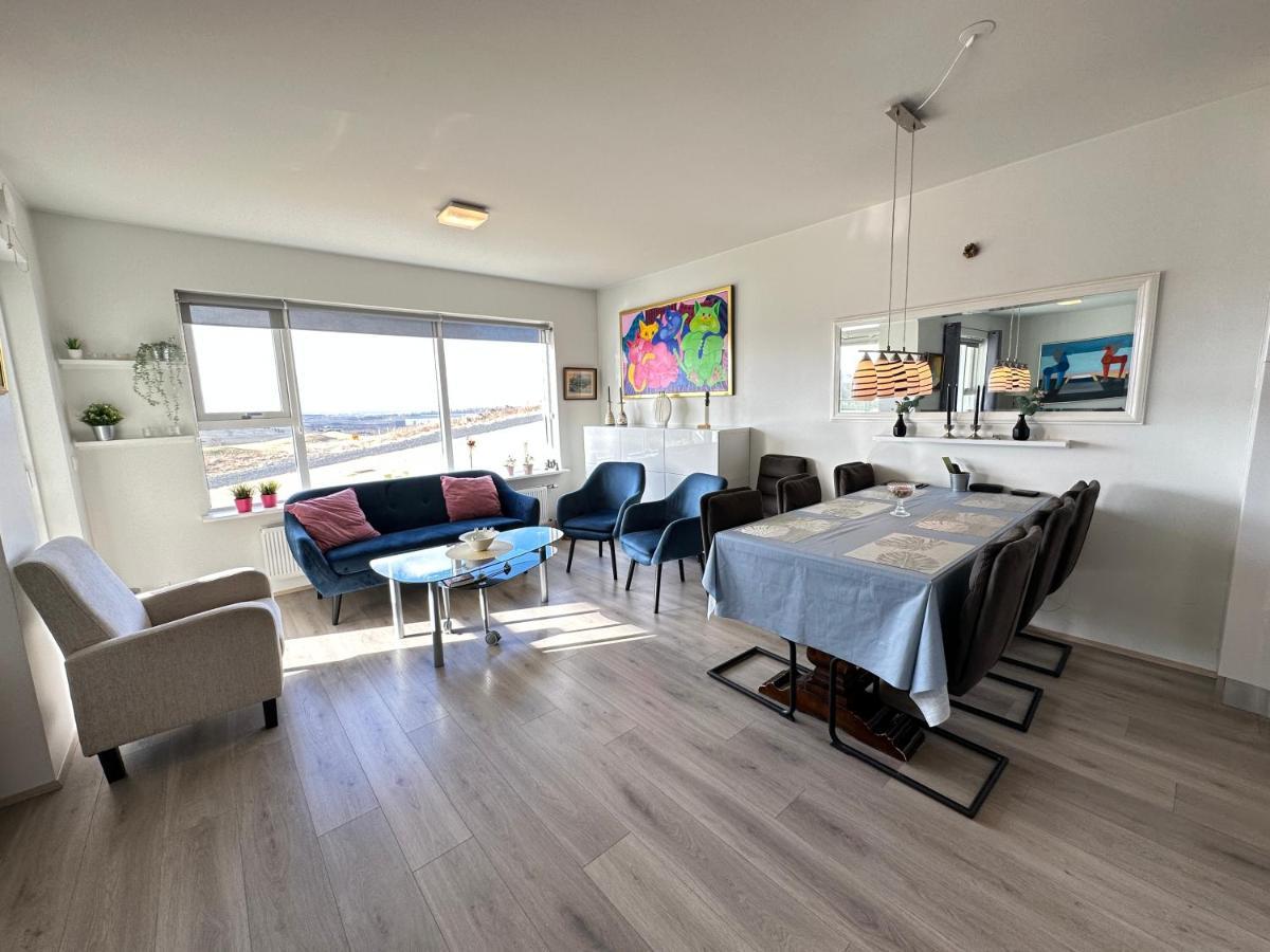 Modern 2 Bedroom Apartment In Kopavogur ريكيافيك المظهر الخارجي الصورة