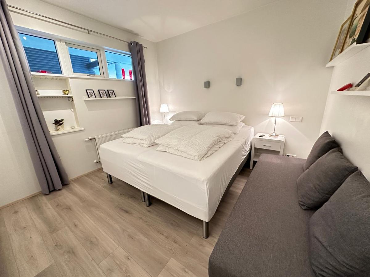 Modern 2 Bedroom Apartment In Kopavogur ريكيافيك المظهر الخارجي الصورة