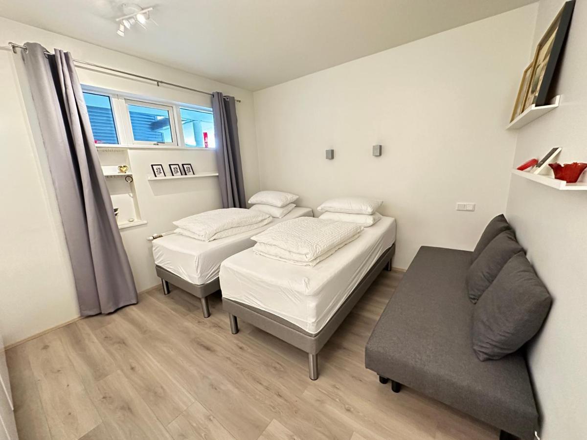 Modern 2 Bedroom Apartment In Kopavogur ريكيافيك المظهر الخارجي الصورة