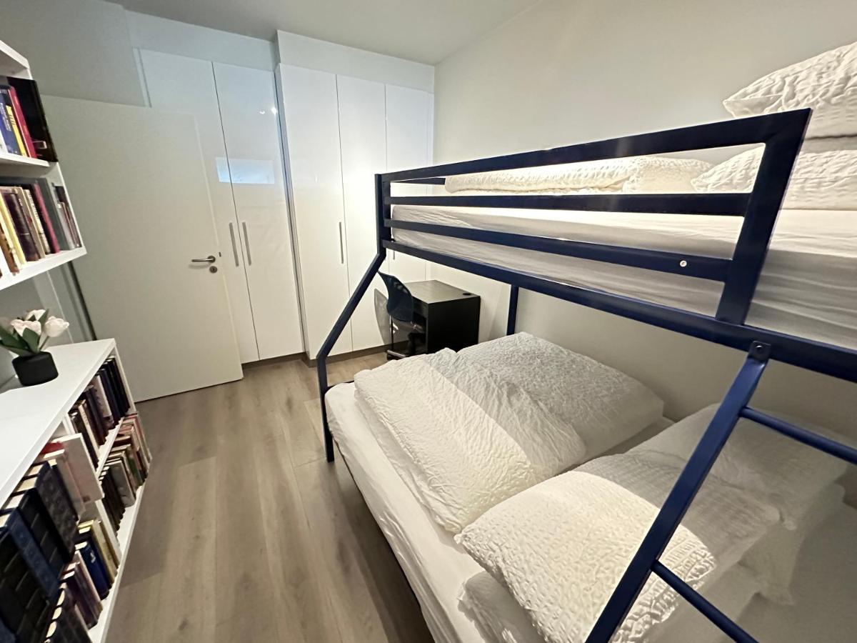 Modern 2 Bedroom Apartment In Kopavogur ريكيافيك المظهر الخارجي الصورة