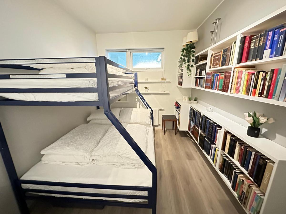 Modern 2 Bedroom Apartment In Kopavogur ريكيافيك المظهر الخارجي الصورة